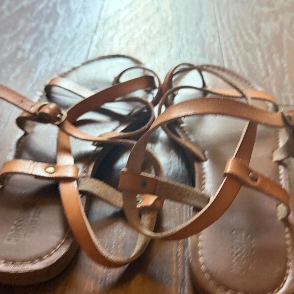 Universal Thread Tan Leather Strappy Sandals - Picture 2 of 2
